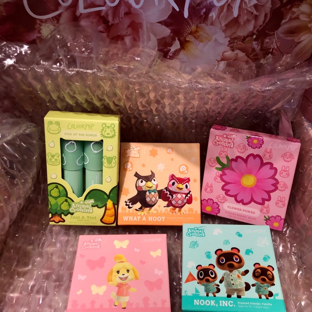 Animal Crossing X Colourpop Bundle